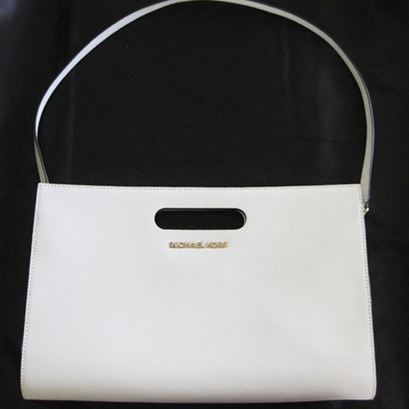 <SOLD>MICHAEL KORS White saffiano large clutch bag - Picture 2 of 7